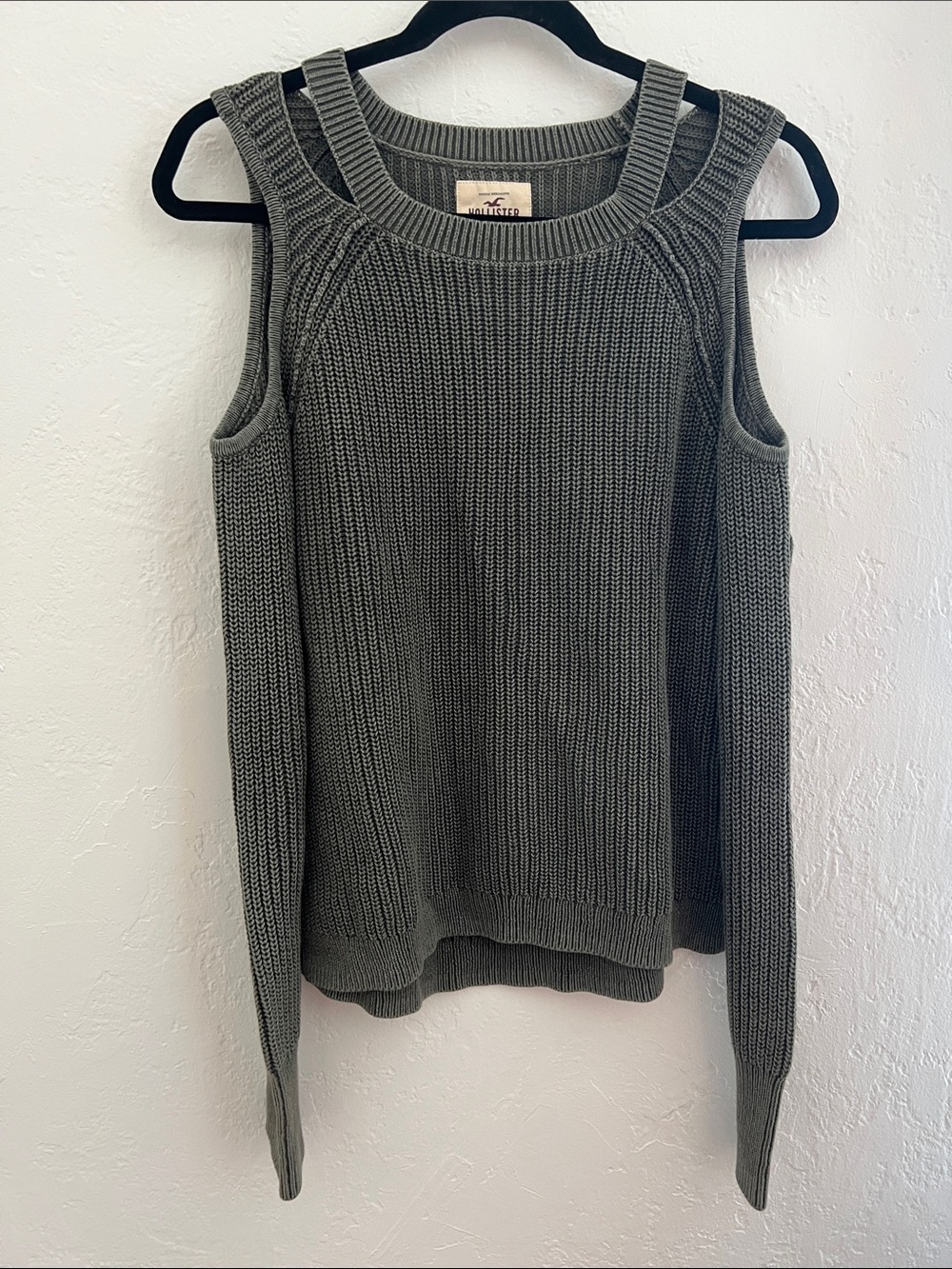 Hollister Cold-Shoulder Knit Sweater Small